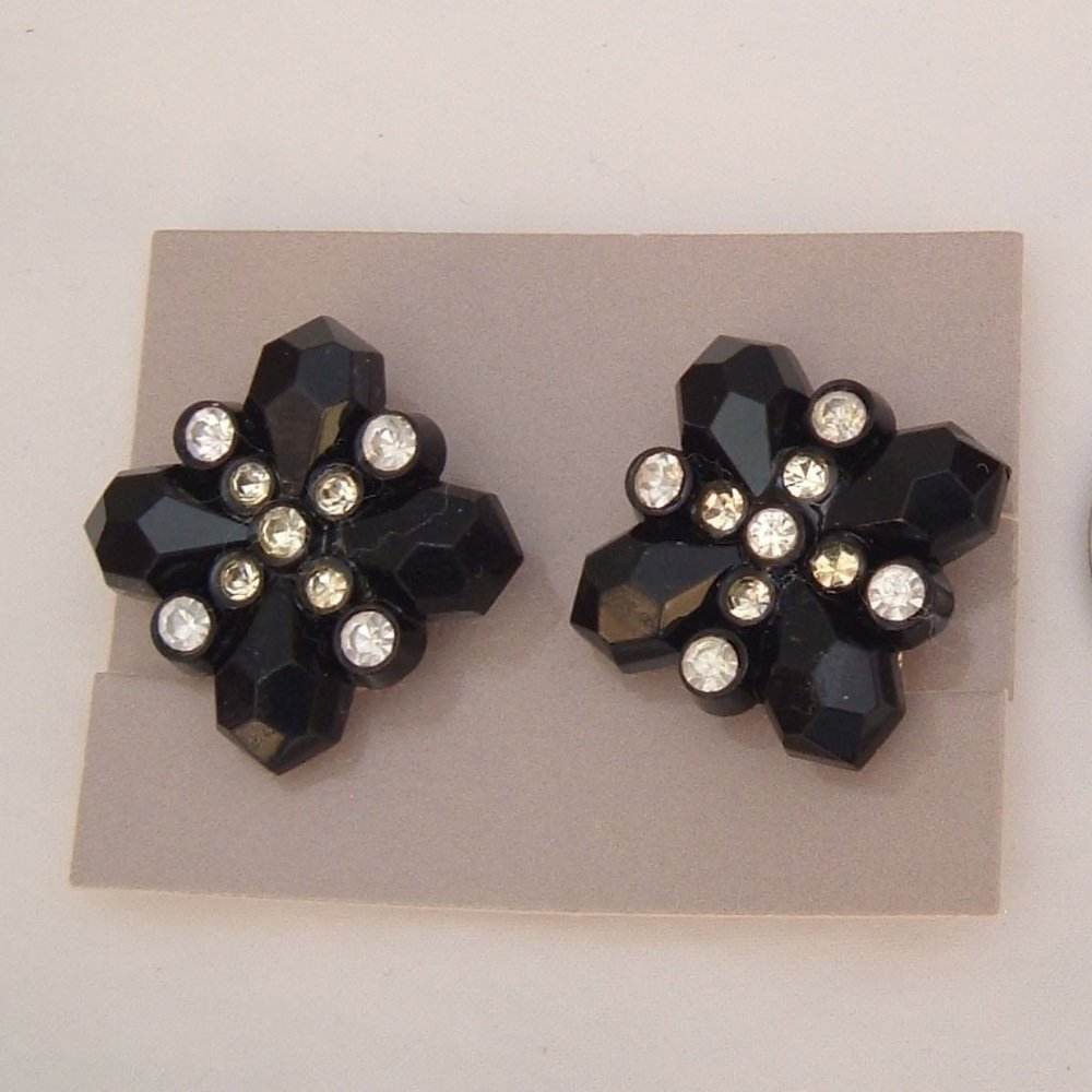 Vintage Avon Earrings Retro 1987 Black Beaded Clip White Rhinestones